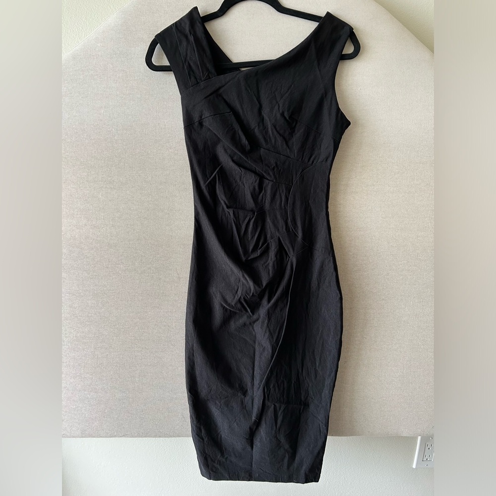 NWOT- MUXXN- Black Sleeveless Slim Pencil Dress- Size Small